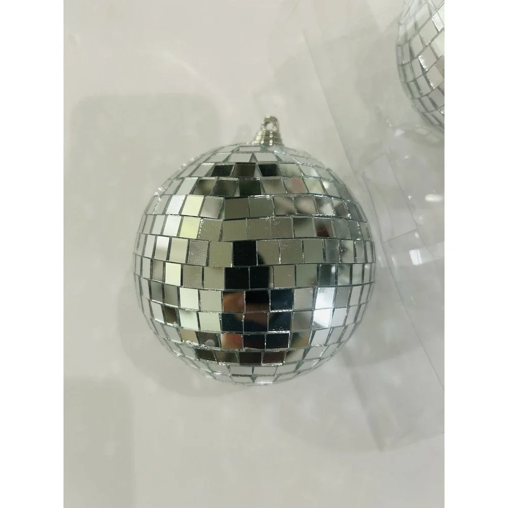The Unbranded Brand disco party
